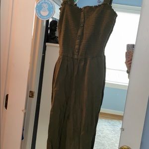 hollister army green jumper